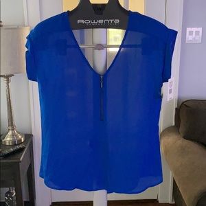 Women’s blouse, blue. Size Medium
